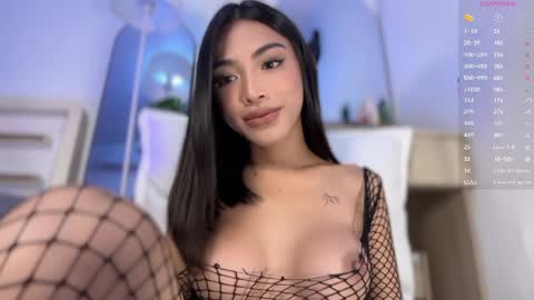 urHOT SABBY online show from 28, 5, 2026
