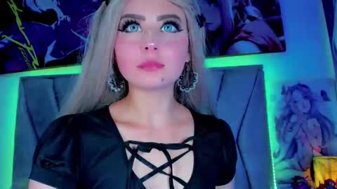 Snapshot of sabrinaexpositoxx chatting on 22, 12, 2024 SABRI online show from 22, 12, 2024