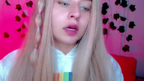 Snapshot of sabrinaexpositoxx chatting on 16, 2, 2025 SABRI online show from 16, 2, 2025