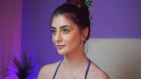  Sabrina  online show from 27, 5, 2026
