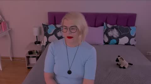 Sabrina MacMarren online show from 23, 2, 2025