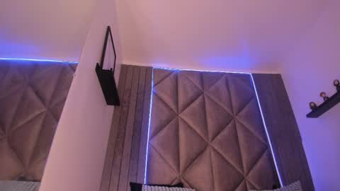 S A B R I N A  online show from 19, 9, 2025