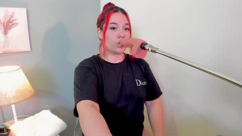 Snapshot of sabrinna_fox chatting on 2, 6, 2026 sabrinna online show from 2, 6, 2026