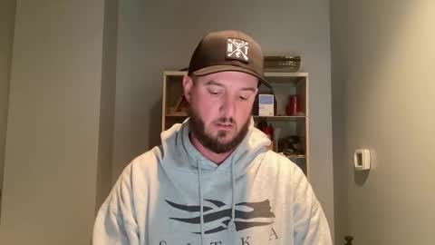 Snapshot of sacredroses chatting on 27, 10, 2025 sacredroses online show from 27, 10, 2025