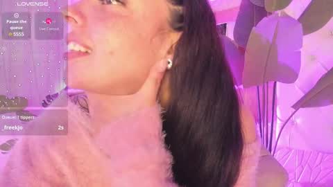    online show from 1, 2, 2025