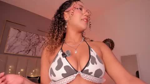 Sophie online show from 27, 6, 2026
