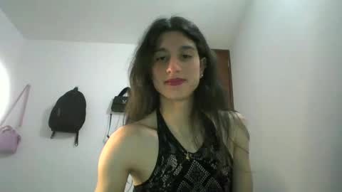 Snapshot of safiro_queen chatting on 6, 12, 2024 Safiro Queen online show from 6, 12, 2024