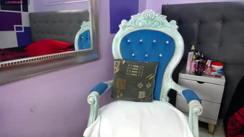 SafiroSky online show from 12, 1, 2025