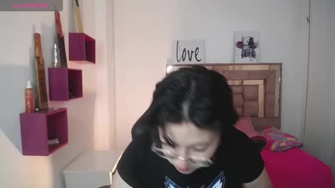 Snapshot of safyka chatting on 12, 11, 2025 SAFYKA online show from 12, 11, 2025