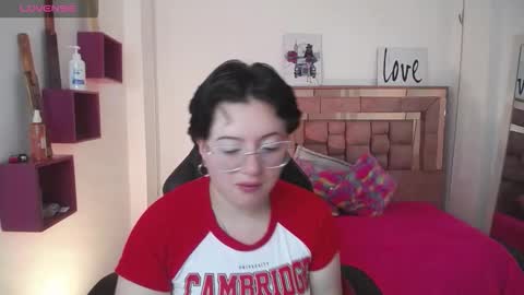 Snapshot of safyka chatting on 24, 11, 2025 SAFYKA online show from 24, 11, 2025