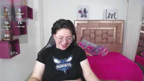 Snapshot of safyka chatting on 26, 11, 2025 SAFYKA online show from 26, 11, 2025