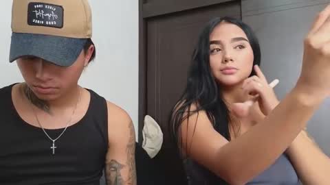 Sahara y Thiago online show from 1, 3, 2025