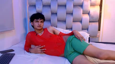 Snapshot of sahircharm chatting on 5, 5, 2026 sahircharm online show from 5, 5, 2026