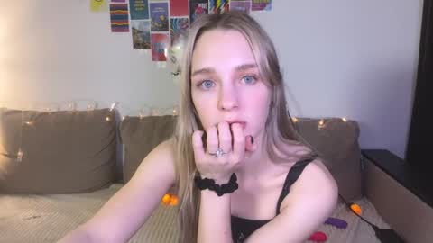 Snapshot of sailormoon666_ chatting on 13, 12, 2024 Sofia online show from 13, 12, 2024