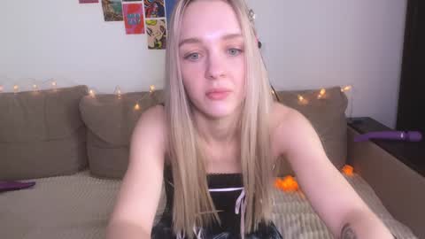 Snapshot of sailormoon666_ chatting on 17, 12, 2024 Sofia online show from 17, 12, 2024