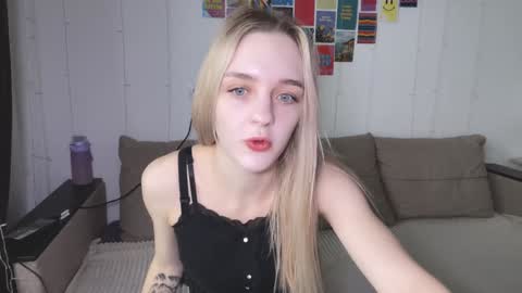 Snapshot of sailormoon666_ chatting on 2, 2, 2025 Sofia online show from 2, 2, 2025