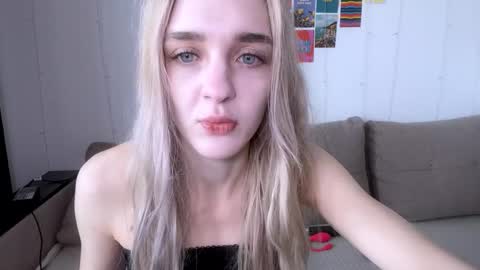 Snapshot of sailormoon666_ chatting on 15, 2, 2025 Sofia online show from 15, 2, 2025
