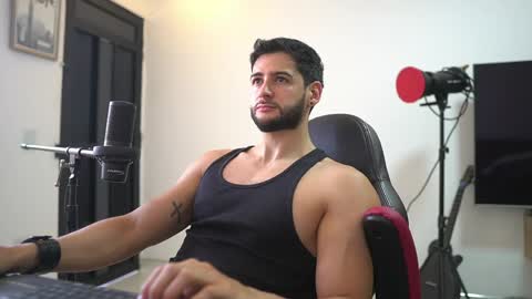 saimon  online show from 23, 4, 2026