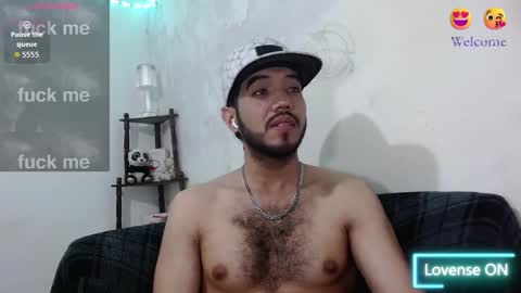 Snapshot of saint_castle chatting on 2, 2, 2026 Saint Castle online show from 2, 2, 2026