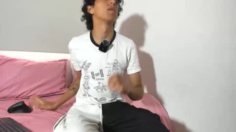 saint_dark online show from 1, 12, 2025