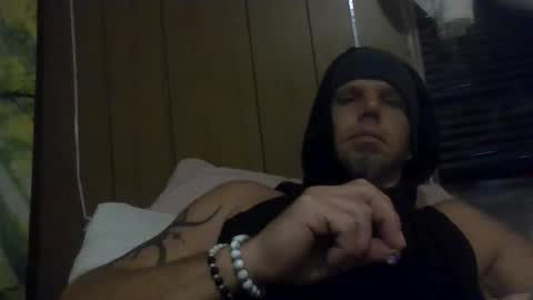 Snapshot of saintchriss chatting on 23, 10, 2025 saintchriss online show from 23, 10, 2025