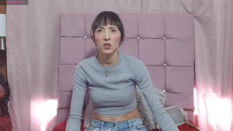 Snapshot of sakura_skinny chatting on 6, 12, 2024 Sakura Skinny online show from 6, 12, 2024