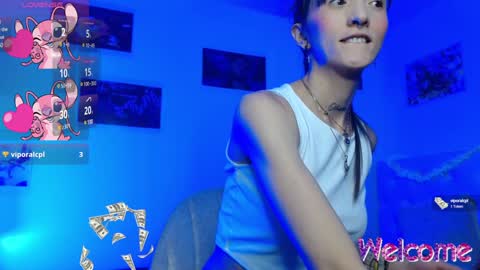Snapshot of sakura_skinny chatting on 17, 12, 2024 Sakura Skinny online show from 17, 12, 2024