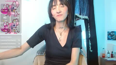 Snapshot of sakura_skinny chatting on 9, 1, 2025 Sakura Skinny online show from 9, 1, 2025