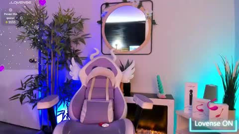 Sakura online show from 24, 2, 2025