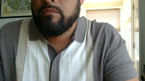 sal cumplaciente online show from 8, 4, 2026