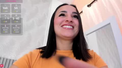 Silvia online show from 15, 10, 2025