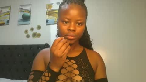 sallysasha254 online show from 6, 1, 2025