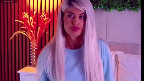 SalmaRoze online show from 17, 5, 2026