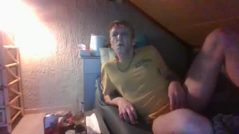 Snapshot of salmo6 chatting on 8, 10, 2025 salmo6 online show from 8, 10, 2025