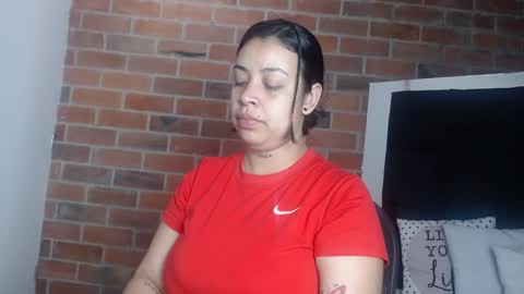 Snapshot of salome__hills chatting on 8, 1, 2025 online show from 8, 1, 2025