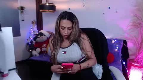 Snapshot of salome_drasin chatting on 2, 12, 2025 salome_drasin online show from 2, 12, 2025