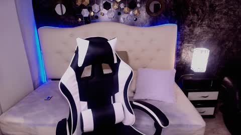 Snapshot of salome_rojas_ chatting on 28, 9, 2025 Salome online show from 28, 9, 2025