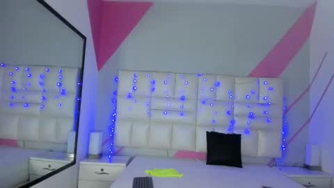 Salome Rose online show from 10, 10, 2025