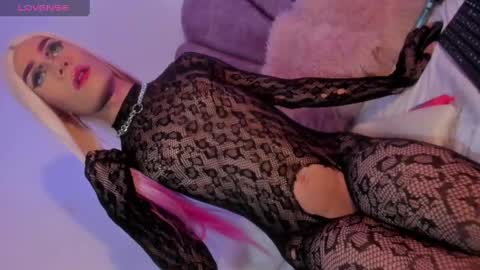 salome_saenz666 online show from 31, 5, 2026