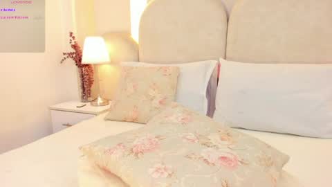   online show from 23, 4, 2026