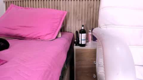 Snapshot of saloomem chatting on 23, 6, 2026 Salome online show from 23, 6, 2026