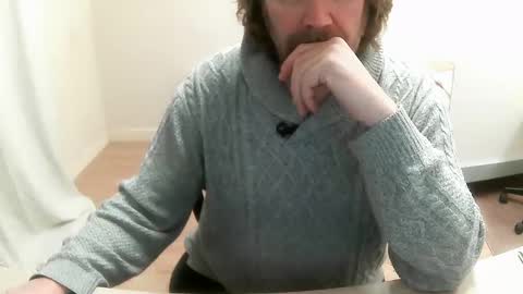 Snapshot of saltimbanquier chatting on 12, 12, 2024 Saltimbanquier Salt ou Banquier online show from 12, 12, 2024