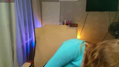 Snapshot of salut_love chatting on 22, 11, 2025 Ruby online show from 22, 11, 2025