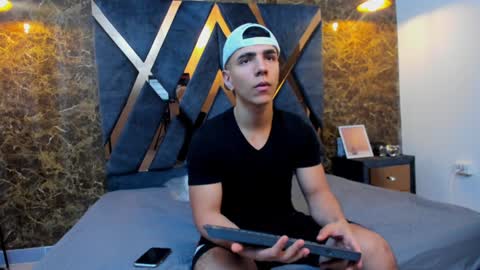 SALVATORE online show from 12, 1, 2025