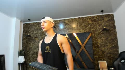 SALVATORE online show from 13, 1, 2025