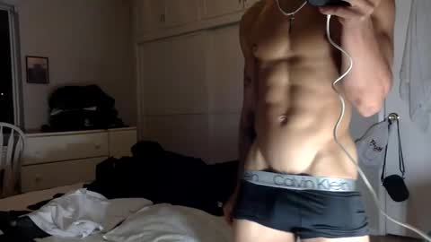 Snapshot of sam9826wh chatting on 13, 12, 2024 sam9826wh online show from 13, 12, 2024