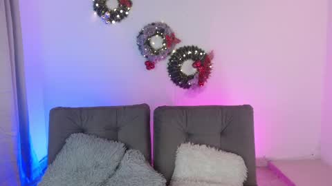 SAM AND BRENDA online show from 8, 1, 2025