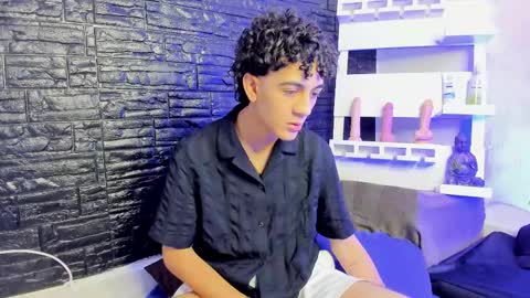 sam__cute online show from 23, 2, 2025