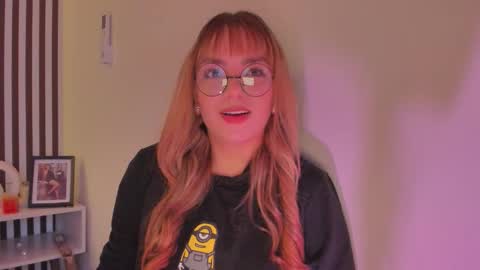 Snapshot of samaantha_white_ chatting on 13, 1, 2026 Samaantha online show from 13, 1, 2026