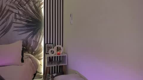 Snapshot of samaantha_white_ chatting on 9, 3, 2026 Samaantha online show from 9, 3, 2026